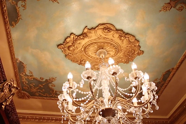 Welcome to the world class establishment of William Hunt on Savile Row