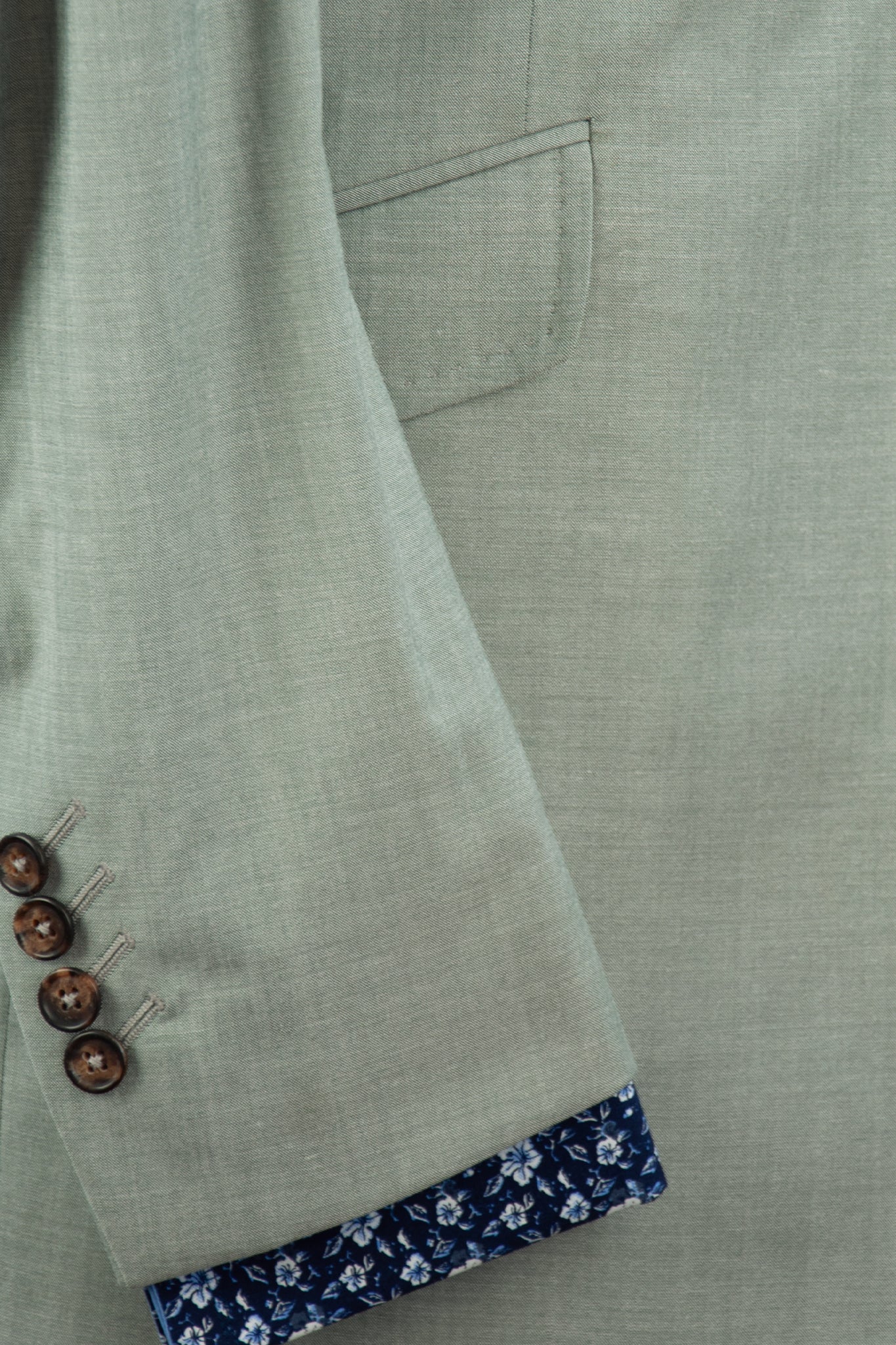 The Kleon Tea Green Suit