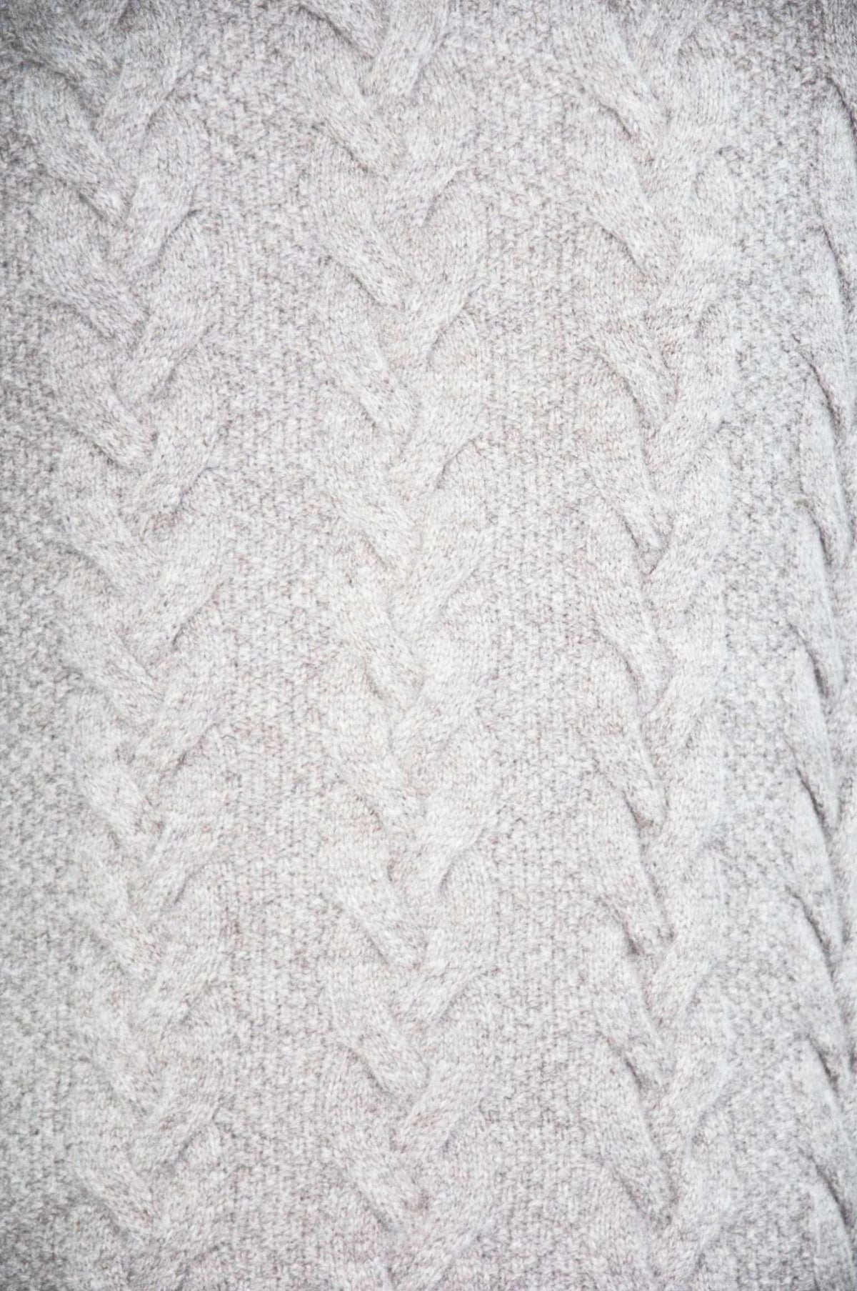 Off White Lambswool Cable Knit Crew Neck Sweater