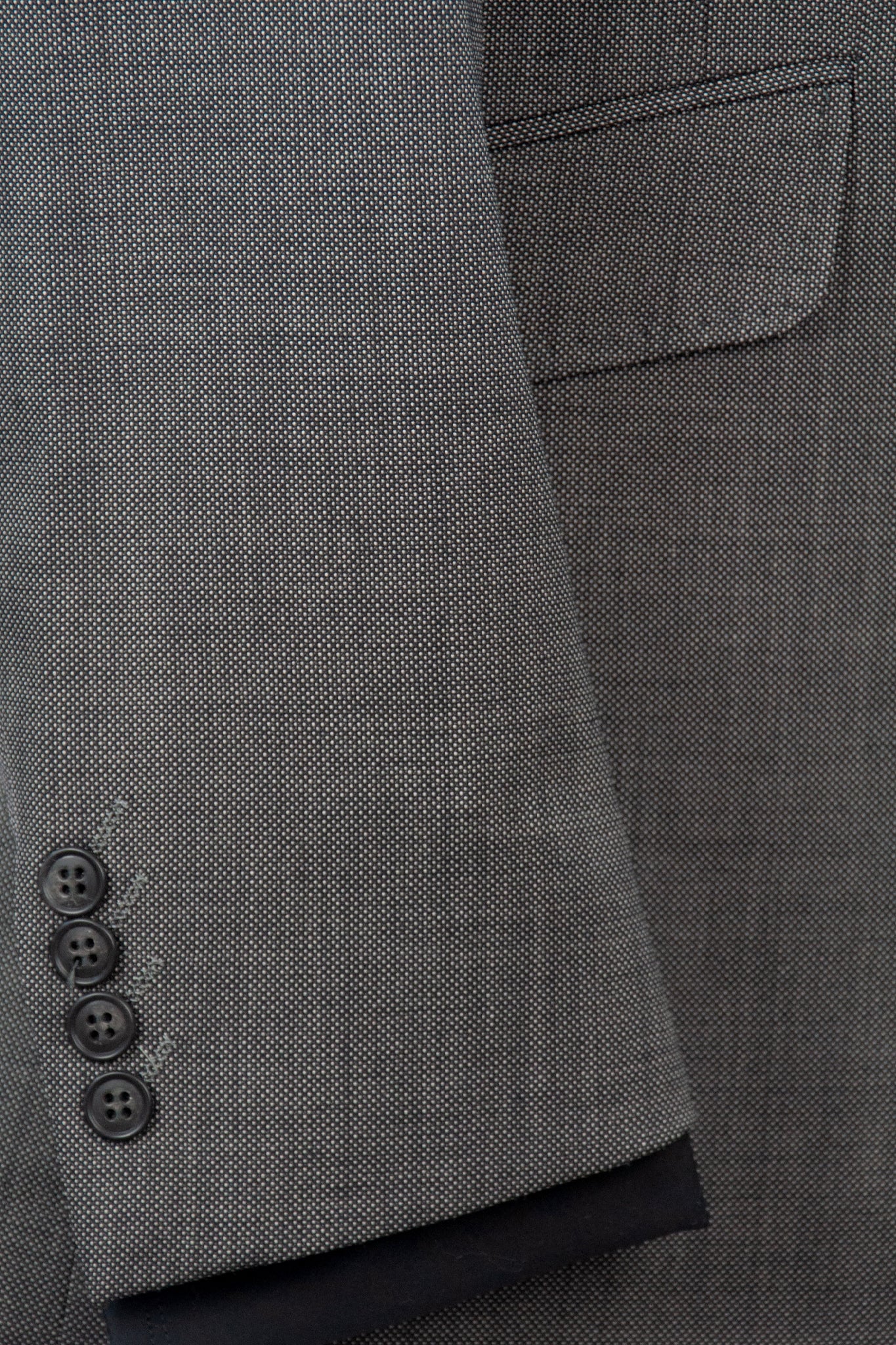 The Ernest Grey Black Spot Suit
