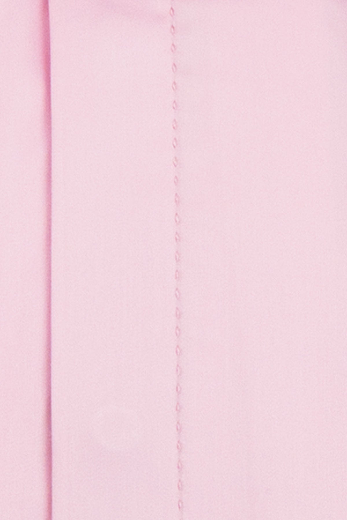 Classic Pink Forward Point Collar Shirt Close