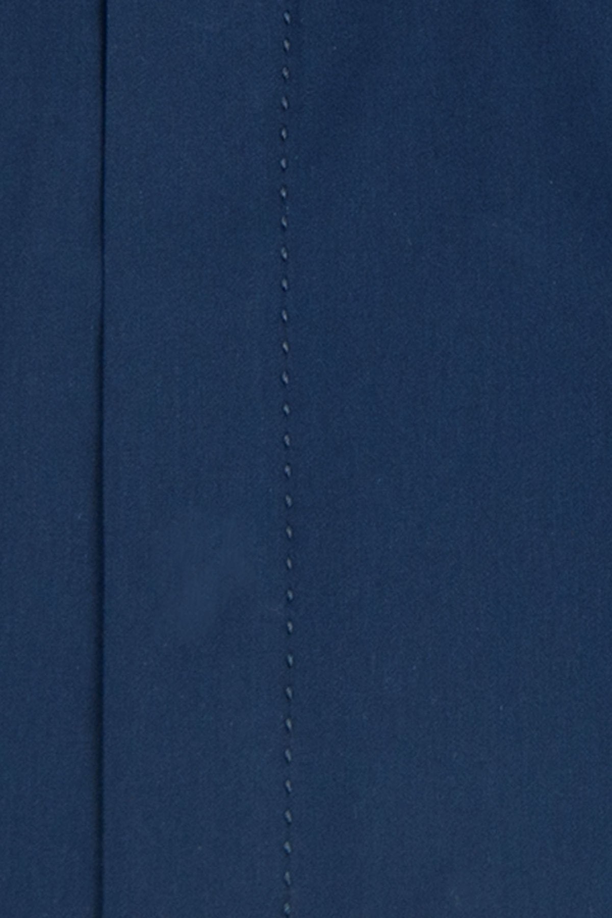 Classic Navy Forward Point Collar Shirt Close